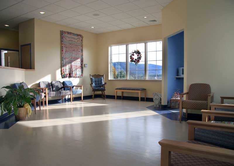 Carousel Slide 2: Learn more about our veterinary hospital!